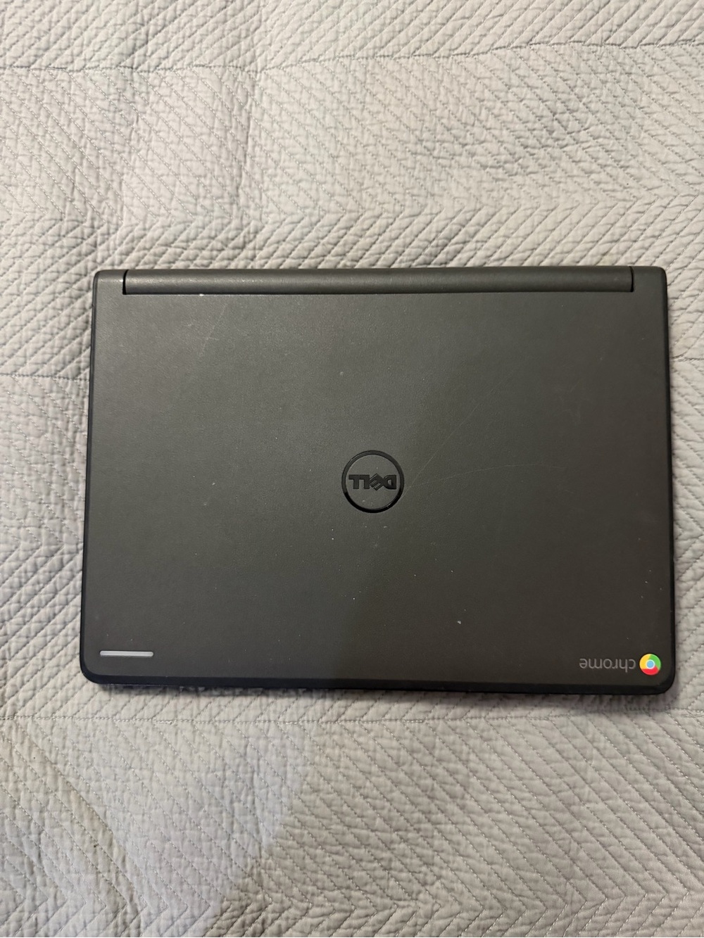 Dell Chromebook 3120 Laptop - Matte Black for parts or repair